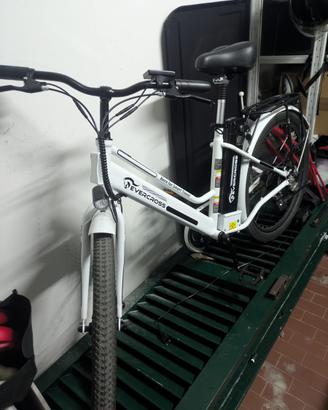 Bici elettrica donna