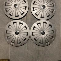 4 copricerchi Audi,