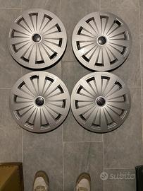 4 copricerchi Audi,