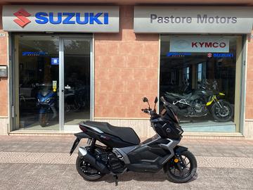 Voge Sfida SR1 125 ADV DA VETRINA