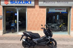 Voge Sfida SR1 125 ADV DA VETRINA