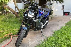 BMW F900R