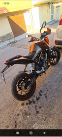 KTM Duke 125