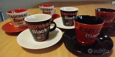 Tazzine da caffè con piattino