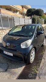 Toyota iq 2010 automatica