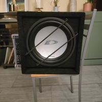 subwoofer alpine (800w RMS) con amplificatore 