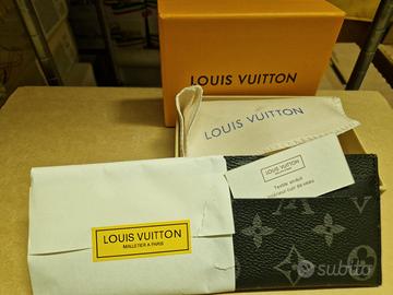 Porta carte Loui s Vuitton