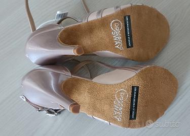 scarpe ballo nuove di zecca . 
