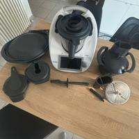 Bimby tm6 con affettatutto usato del 2025