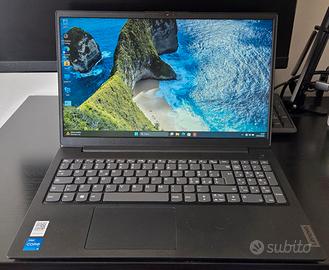 Notebook pc Lenovo V15 in garanzia