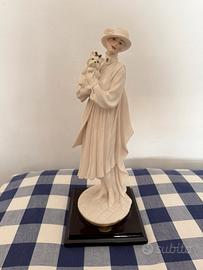 Statuina Giuseppe Armani