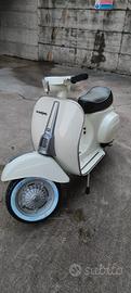 Vespa Piaggio 50 special.