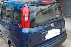 VEENDESI FIAT PANDA ANNO GIUGNO 2021 1000  IBRIDA