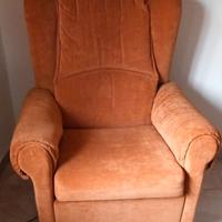 Poltrona elettrica per anziani