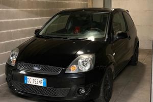 Ford fiesta 1.4 tdci