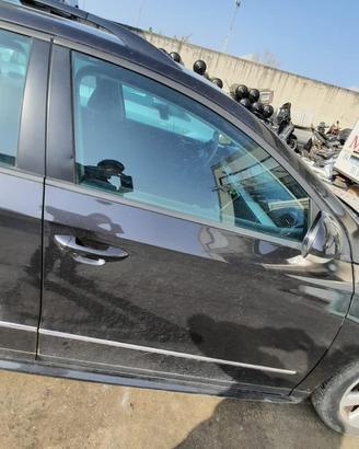 VOLKSWAGEN PASSAT STATION WAGON 2009 - PORTA ANTER