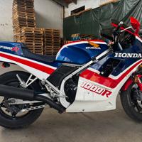 Honda vf1000r vfr1000