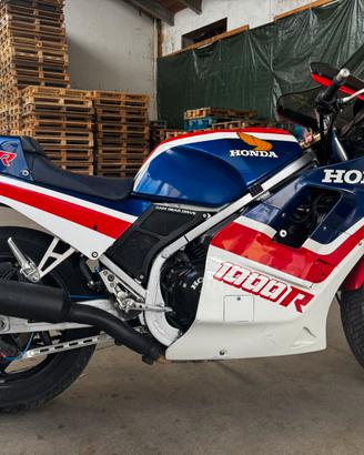 Honda vf1000r vfr1000
