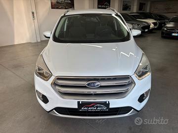 Ford Kuga 1.5 TDCI 120 CV S&S 2WD Powershift Busin