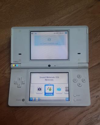 Nintendo Dsi funzionante  (leggi descrizione)