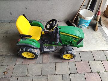 peg Perego John deere 