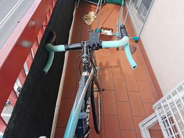bici corsa bianchi 