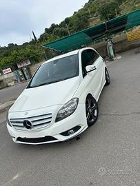 Mercedes Benz Classe B 180