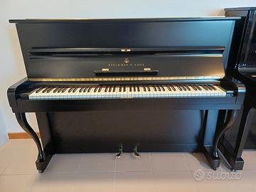 Pianoforte verticale STEINWAY & SONS Mod. Z