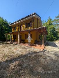 VILLA SINGOLA A SASSOCORVARO