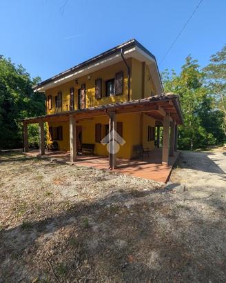 VILLA SINGOLA A SASSOCORVARO