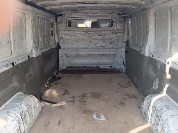 Renault traffic 1900 a 2500€