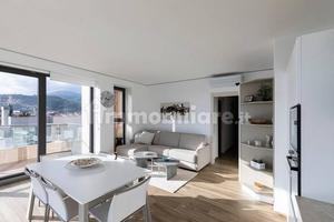Appartamento di 50 m² con 2 locali e box auto a Lo