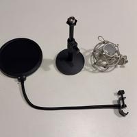 Kit piedistallo, shock mount e filtro anti-pop