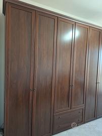 Armadio in legno 6 ante con cassettiera 