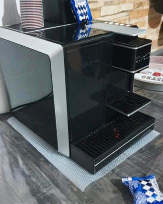 macchina da caffè, ginseng, cappuccino, the ecc.
