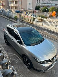 Auto Nissan