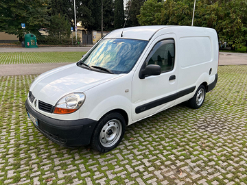 Renault kangoo maxy 1.5 dci 50kw