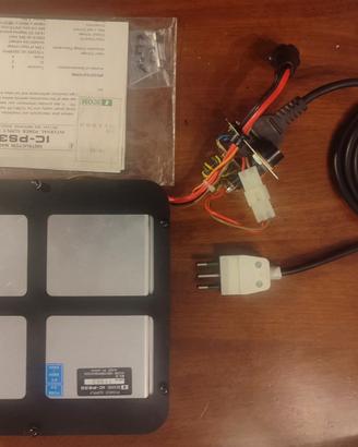 Icom IC-PS35 Alimentatore IC-751A e altri.