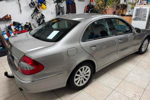 Mercedes-Benz E 220 CDI Elegance Automatico