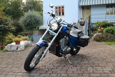 Honda VT 600 Shadow - 2002