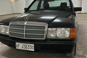 Mercedes 190