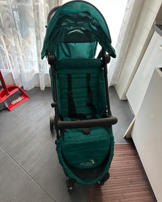 Passeggino leggero city tour by baby jogger
