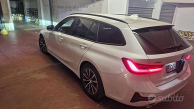 BMW 320 TOURING XDRIVE