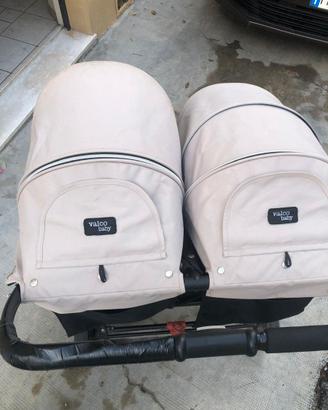 Passeggino gemellare della valco