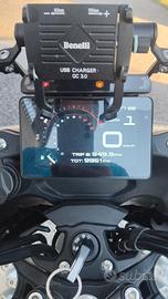 benelli trk 702 stradale