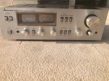 Amplificatore/Giradischi Mitsubischi