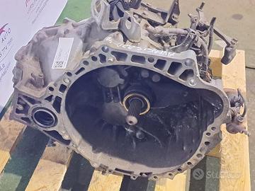 CAMBIO MANUALE COMPLETO TOYOTA Avensis Berlina 2°