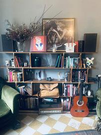 libreria giapponese in legno