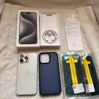 Apple iPhone 15 Pro Max White Titanium + accessori