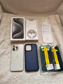 Apple iPhone 15 Pro Max White Titanium + accessori